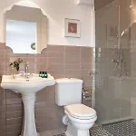 Peterc Vineyard Estate Bed & Breakfast