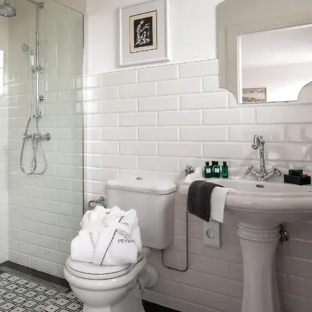 Peterc Vineyard Estate Bed and breakfast 4*