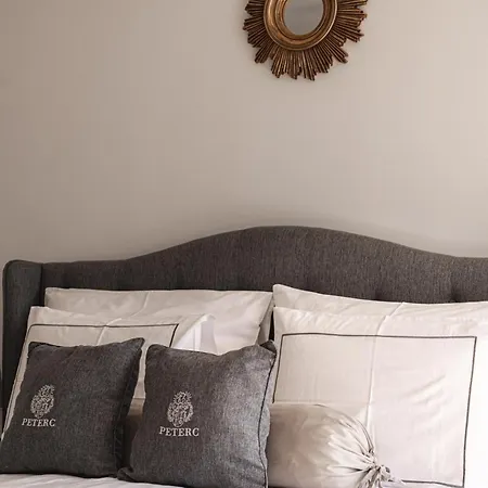 Peterc Vineyard Estate Bed & Breakfast *