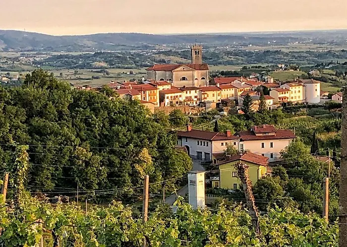 Nočitev z zajtrkom Peterc Vineyard Estate Kojsko